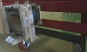 PAU-02D（台車側面に固定）画像